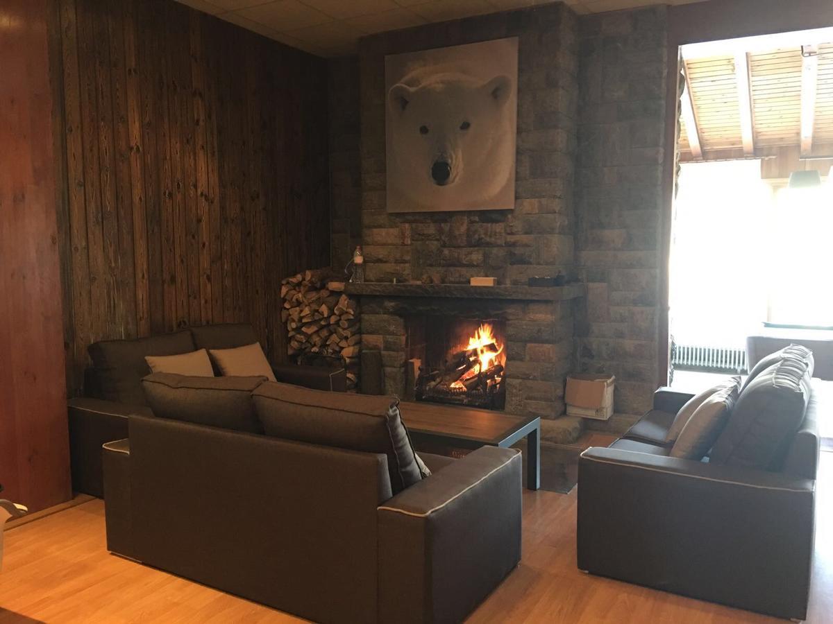 Hotel Bon Repos Белвер де Серданя Екстериор снимка